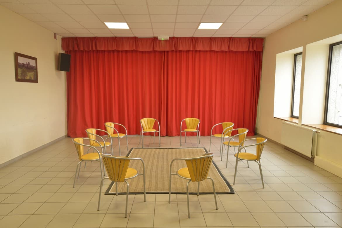 Espace collectif spacieux