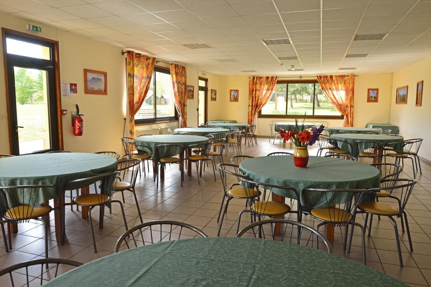 Salle à manger jusqu'à 110 couverts