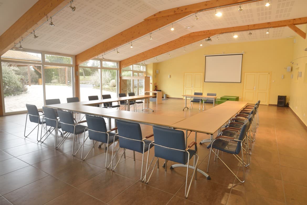 Salle de séminaires moderne